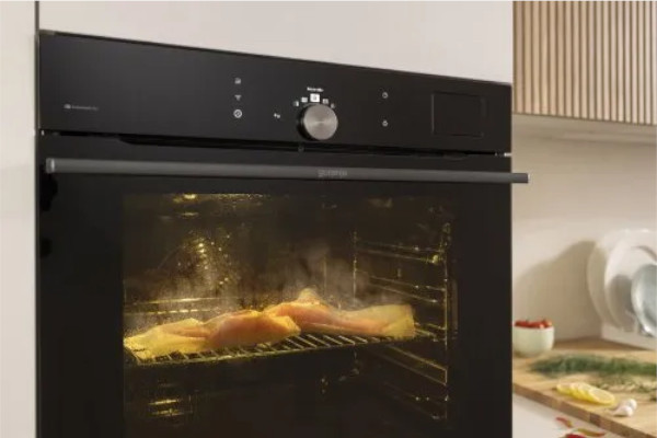 Piekarnik parowy Gorenje BFS6148B